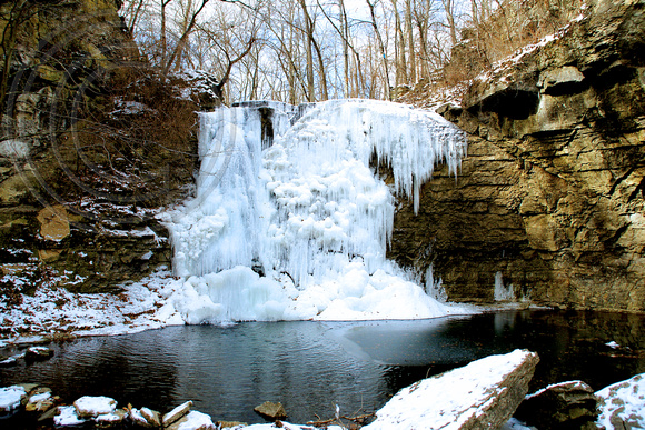 Hayden Falls Frozen 1